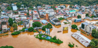 പമ്പാ നദിയിലെ പ്രളയം മണല് വാരിയാല് മാത്രം ഒഴിവാകില്ല : ഫാ.ബെൻസി മാത്യു കിഴക്കേതിൽ