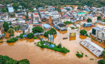 പമ്പാ നദിയിലെ പ്രളയം മണല് വാരിയാല് മാത്രം ഒഴിവാകില്ല : ഫാ.ബെൻസി മാത്യു കിഴക്കേതിൽ