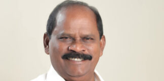 പ്രളയ പ്രതിരോധത്തിന് കേരളത്തിന് പുതിയ നയം വേണം : പത്തനംതിട്ട ഡി.സി.സി മുഖ്യമന്ത്രിക്ക് നിവേദനം നല്കി