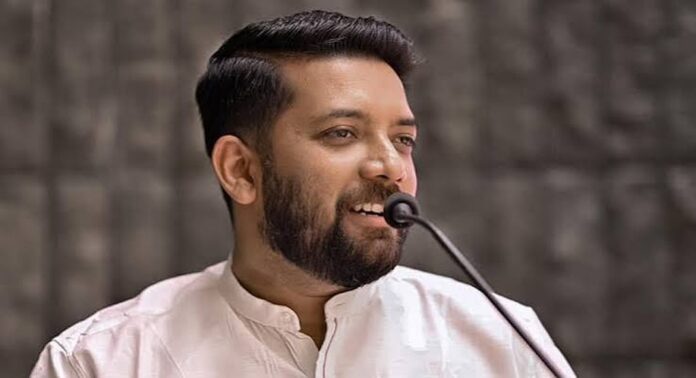 മംഗലാപുരത്തെ പാലക്കാട് റെയിൽവേ ഡിവിഷനിൽ നിന്ന് ഒഴിവാക്കിയ നടപടി കടുത്ത രാഷ്ട്രീയ അവഗണനയാണെന്ന് എംപി ഷാഫി പറമ്പിൽ മംഗലാപുരത്തെ പാലക്കാട് റെയിൽവേ ഡിവിഷനിൽ നിന്ന് ഒഴിവാക്കിയ നടപടി കടുത്ത രാഷ്ട്രീയ അവഗണനയാണെന്ന് എംപി ഷാഫി പറമ്പിൽ