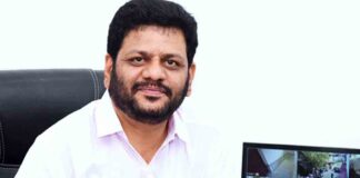 റെയിൽവേ മന്ത്രി ഉറപ്പ് ലംഘിച്ചു ; വിഭജനം കർണാടക ബി.ജെ.പിയെ പ്രീണിപ്പിക്കാനെന്ന് വി.കെ. ശ്രീകണ്ഠൻ എം.പി