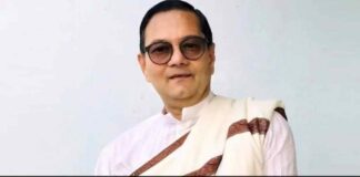 തൃണമൂൽ കോൺഗ്രസിൽ നിന്ന് രാജിവെച്ച് സുഭാഷ് ചന്ദ്രബോസിന്റെ ചെറുമകൻ ചന്ദ്രകുമാർ ബോസ് വ്യക്തിപരമായ കാരണമെന്ന് വിശദീകരണം.