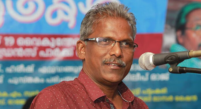 ‘മോശം പരാമർശം നടത്തിയിട്ടില്ല’ ; വിവാദ പ്രസംഗത്തിൽ വിശദീകരണവുമായി സണ്ണി എം. കപിക്കാട് ‘മോശം പരാമർശം നടത്തിയിട്ടില്ല’ ; വിവാദ പ്രസംഗത്തിൽ വിശദീകരണവുമായി സണ്ണി എം. കപിക്കാട്