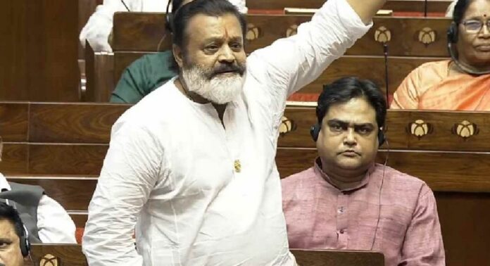 ലോക്സഭയിൽ മലയാളപ്പാട്ടുമായി സുരേഷ് ഗോപി ലോക്സഭയിൽ മലയാളപ്പാട്ടുമായി സുരേഷ് ഗോപി