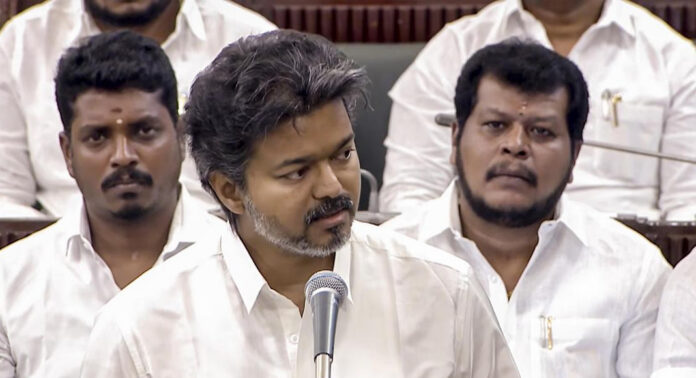 മണ്ഡലപുനർനിർണയം : ലോക്സഭാ സീറ്റുകൾ 543-ൽ നിലനിർത്തണം ; പ്രമേയം അവതരിപ്പിച്ച് വിജയ് മണ്ഡലപുനർനിർണയം : ലോക്സഭാ സീറ്റുകൾ 543-ൽ നിലനിർത്തണം ; പ്രമേയം അവതരിപ്പിച്ച് വിജയ്