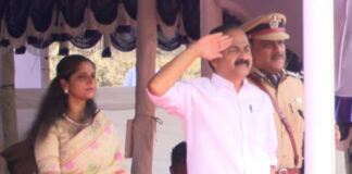 ദേശസ്നേഹത്തിന്റെ നിറവിൽ 80-ാം സ്വാതന്ത്ര്യദിനാഘോഷം : മുഖ്യമന്ത്രി വി.ഡി സതീശൻ ദേശീയ പതാക ഉയർത്തി