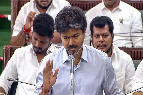 പരന്തൂർ വിമാനത്താവള പദ്ധതി ഉപേക്ഷിച്ചതായി തമിഴ്നാട് മുഖ്യമന്ത്രി വിജയ് പരന്തൂർ വിമാനത്താവള പദ്ധതി ഉപേക്ഷിച്ചതായി തമിഴ്നാട് മുഖ്യമന്ത്രി വിജയ്