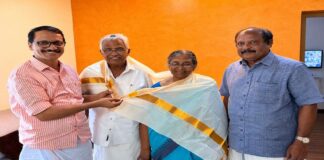 അധ്യാപക ദിനത്തിൽ ആദരവുമായി എംഎൽഎ ; റിട്ട. അധ്യാപകരെ വീട്ടിലെത്തി അനുമോദിച്ചു