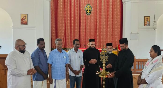 സെൻ്റ് തോമസ് ബിലീവേഴ്സ് ഈസ്റ്റേൺ ചർച്ച് നിരണം ഇടവകയുടെ പ്രതിഷ്ഠ വാർഷിക സ്തോത്ര ശുശ്രൂഷ നടന്നു സെൻ്റ് തോമസ് ബിലീവേഴ്സ് ഈസ്റ്റേൺ ചർച്ച് നിരണം ഇടവകയുടെ പ്രതിഷ്ഠ വാർഷിക സ്തോത്ര ശുശ്രൂഷ നടന്നു