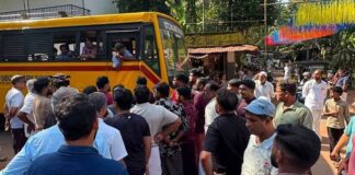 ഒന്പതാം ക്ലാസുകാരിക്ക് ക്രൂരമായ മര്ദ്ദനം ഏല്ക്കേണ്ടി വന്ന സംഭവത്തില് ശക്തമായ നടപടി ആവശ്യപ്പെട്ട് പ്രതിഷേധവുമായി വിദ്യാര്ത്ഥികള്