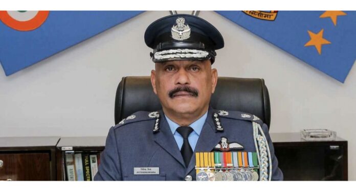 അയോധ്യ രാമക്ഷേത്രത്തിന്റെ ആദ്യ സിഇഒയായി റിട്ട. എയർ മാർഷൽ ജീതേന്ദ്ര മിശ്ര ചുമതലയേറ്റു; ഓപ്പറേഷൻ സിന്ദൂറിലെ കമാൻഡിങ് ചീഫ് അയോധ്യ രാമക്ഷേത്രത്തിന്റെ ആദ്യ സിഇഒയായി റിട്ട. എയർ മാർഷൽ ജീതേന്ദ്ര മിശ്ര ചുമതലയേറ്റു; ഓപ്പറേഷൻ സിന്ദൂറിലെ കമാൻഡിങ് ചീഫ്