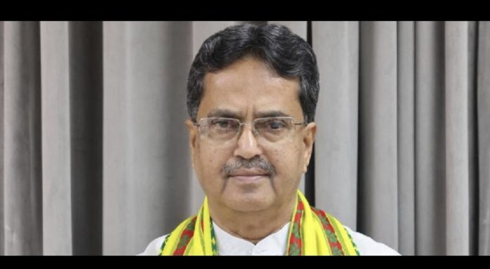 ഏകീകൃത സിവിൽ കോഡ് നടപ്പാക്കാൻ തയ്യാറെടുത്ത് ത്രിപുരയും ; കേന്ദ്രത്തിന്റെ നിർദ്ദേശം ലഭിച്ചാൽ ഉടൻ നടപ്പാക്കുമെന്ന് മുഖ്യമന്ത്രി മണിക് സാഹ ഏകീകൃത സിവിൽ കോഡ് നടപ്പാക്കാൻ തയ്യാറെടുത്ത് ത്രിപുരയും ; കേന്ദ്രത്തിന്റെ നിർദ്ദേശം ലഭിച്ചാൽ ഉടൻ നടപ്പാക്കുമെന്ന് മുഖ്യമന്ത്രി മണിക് സാഹ