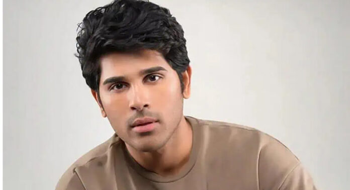 ക്ഷേത്രത്തിൽ അർധരാത്രി ഉച്ചഭാഷിണി പ്രവർത്തിപ്പിച്ചു : നടപടി ആവശ്യപ്പെട്ട് നടൻ അല്ലു സിരീഷ് ക്ഷേത്രത്തിൽ അർധരാത്രി ഉച്ചഭാഷിണി പ്രവർത്തിപ്പിച്ചു : നടപടി ആവശ്യപ്പെട്ട് നടൻ അല്ലു സിരീഷ്