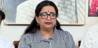 നടി അംബികയ്ക്ക് എതിരെ സഹോദരി രാധ നല്കിയ പരാതിയില് വിശദീകരണവുമായി അംബിക