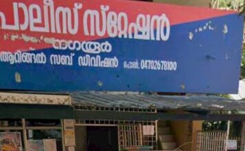 നഗരൂർ പോലീസ് സ്റ്റേഷൻ വളപ്പിൽ സൂക്ഷിച്ചിരുന്ന തൊണ്ടിമുതലായ ബൈക്ക് മോഷണം പോയി