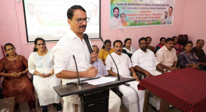 റാന്നി പഴവങ്ങാടി ഗ്രാമപഞ്ചായത്ത് കുടുംബശ്രീ മാതൃകാ പഠന കേന്ദ്രമായി മാറുന്നു : ആദ്യ ഘട്ട പരിശീലനം തുടങ്ങി റാന്നി പഴവങ്ങാടി ഗ്രാമപഞ്ചായത്ത് കുടുംബശ്രീ മാതൃകാ പഠന കേന്ദ്രമായി മാറുന്നു : ആദ്യ ഘട്ട പരിശീലനം തുടങ്ങി