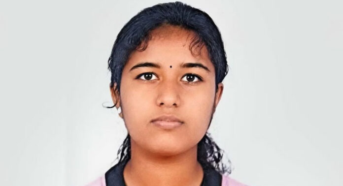 ജപ്പാനിൽ മലയാളി യുവതിയെ ട്രെയിൻ തട്ടി മരിച്ചനിലയിൽ കണ്ടെത്തി ജപ്പാനിൽ മലയാളി യുവതിയെ ട്രെയിൻ തട്ടി മരിച്ചനിലയിൽ കണ്ടെത്തി
