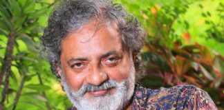 പിണറായി വിജയന്റെ വീടിന് മുന്നിലെ പോലീസ് ജീപ്പ് മാറ്റിയതിന് പിന്നാലെ സാമൂഹിക മാധ്യമത്തില് പരിഹാസ കുറിപ്പുമായി ജോയ് മാത്യു