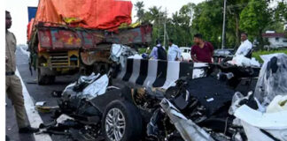 കയ്പമംഗലം അപകടം : ട്രിപ്പ് പോയത് കോളജിൽ അറിഞ്ഞില്ല ; അപകടവിവരം പോലീസ് വിളിച്ചപ്പോഴാണ് അറിഞ്ഞതെന്ന് അധികൃതർ