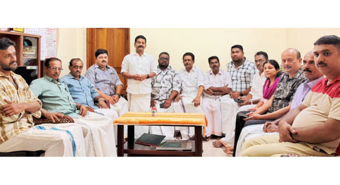 വയല ഇടിക്കുള റാന്നിയുടെ വികസനത്തിന് മികച്ച സംഭാവനകള് നല്കിയ ജനനേതാവ് : അഡ്വ.പ്രമോദ് നാരായണന് വയല ഇടിക്കുള റാന്നിയുടെ വികസനത്തിന് മികച്ച സംഭാവനകള് നല്കിയ ജനനേതാവ് : അഡ്വ.പ്രമോദ് നാരായണന്