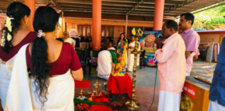 അംബായാഗം : നാരായണീയ പാരായണ യജ്ഞത്തിന്റെ എട്ടാം ദിനം മന്ദിരം രവീന്ദ്രൻ ഉദ്ഘാടനം ചെയ്തു