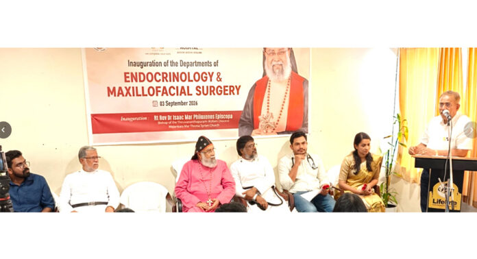 അടൂര് ലൈഫ് ലൈൻ ആശുപത്രിയിൽ എൻഡോക്രൈനോളജി, മാക്സിലോഫേഷ്യൽ സർജറി വിഭാഗങ്ങൾ ഉദ്ഘാടനം ചെയ്തു അടൂര് ലൈഫ് ലൈൻ ആശുപത്രിയിൽ എൻഡോക്രൈനോളജി, മാക്സിലോഫേഷ്യൽ സർജറി വിഭാഗങ്ങൾ ഉദ്ഘാടനം ചെയ്തു
