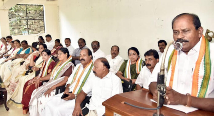 സ്ത്രീവിരുദ്ധത പറയുന്നവര് ഇരുണ്ട കാലഘട്ടത്തിന്റെ വക്താക്കള് : പ്രൊഫ.സതീഷ് കൊച്ചുപറമ്പില് സ്ത്രീവിരുദ്ധത പറയുന്നവര് ഇരുണ്ട കാലഘട്ടത്തിന്റെ വക്താക്കള് : പ്രൊഫ.സതീഷ് കൊച്ചുപറമ്പില്