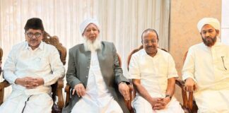 കോഴിക്കോട് മർക്കസ് സന്ദർശിച്ച് പാണക്കാട് സാദിഖലി ശിഹാബ് തങ്ങൾ; സമസ്ത നേതാക്കളുമായി ചർച്ച നടത്തി