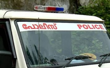 ഭാര്യ വിവാഹമോചന കേസ് ഫയൽ ചെയ്തതിന്റെ പ്രകോപനം ; അമ്മായിയമ്മയുടെ കാറിൻ്റെ ടയർ കുത്തിക്കീറി മരുമകൻ