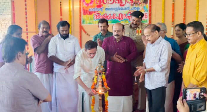 പന്തളം സൗഹൃദ റസിഡൻസ് അസോസിയേഷന്റെ നേതൃത്വത്തില് ഓണാഘോഷം നടത്തി പന്തളം സൗഹൃദ റസിഡൻസ് അസോസിയേഷന്റെ നേതൃത്വത്തില് ഓണാഘോഷം നടത്തി