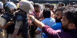 തിരുവനന്തപുരത്തെ എസ്എഫ്ഐ മാർച്ചിലെ സംഘർഷം; എം. ശിവപ്രസാദും സഞ്ജീവും ഉൾപ്പെടെയുള്ളവർക്കെതിരെ കേസ്