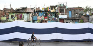 ബ്രിക്സ് ഉച്ചകോടി : ഡൽഹിയിലെ ചേരിപ്രദേശങ്ങൾ മറച്ചതിനെതിരെ രൂക്ഷ വിമർശനവുമായി കോൺഗ്രസ്
