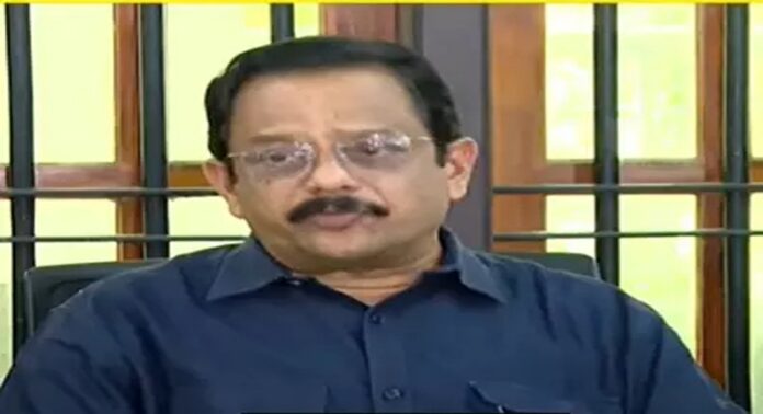 പയ്യന്നൂരിൽ പ്രതിപക്ഷ നേതാവ് പിണറായി വിജയൻ നടത്തിയ പ്രസംഗത്തെ ഭീഷണിയായി ചിത്രീകരിക്കാൻ ശ്രമം നടക്കുകയാണെന്ന് ടി.ഐ മധുസൂദനൻ പയ്യന്നൂരിൽ പ്രതിപക്ഷ നേതാവ് പിണറായി വിജയൻ നടത്തിയ പ്രസംഗത്തെ ഭീഷണിയായി ചിത്രീകരിക്കാൻ ശ്രമം നടക്കുകയാണെന്ന് ടി.ഐ മധുസൂദനൻ