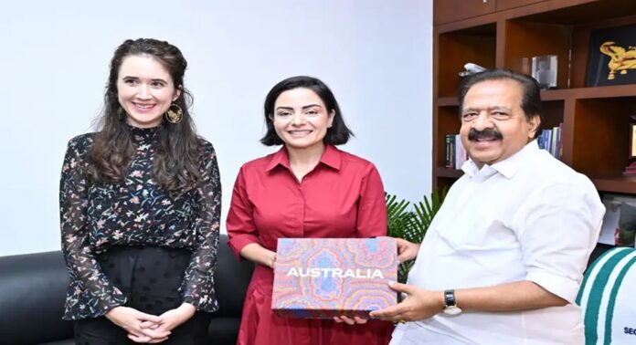 ഓപ്പറേഷൻ തൂഫാനെ അഭിനന്ദിച്ച് ഓസ്ട്രേലിയൻ കോൺസൽ ജനറൽ ഓപ്പറേഷൻ തൂഫാനെ അഭിനന്ദിച്ച് ഓസ്ട്രേലിയൻ കോൺസൽ ജനറൽ