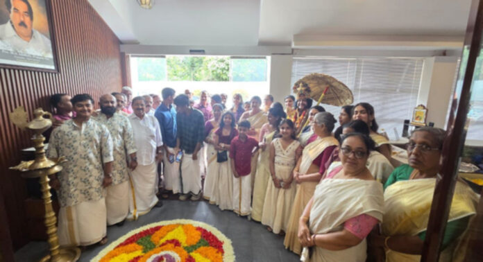 വെണ്ണിക്കുളം സെൻട്രൽ വൈസ് മെൻസ് ക്ലബ്ബിന്റെ ഓണാഘോഷം നടന്നു വെണ്ണിക്കുളം സെൻട്രൽ വൈസ് മെൻസ് ക്ലബ്ബിന്റെ ഓണാഘോഷം നടന്നു