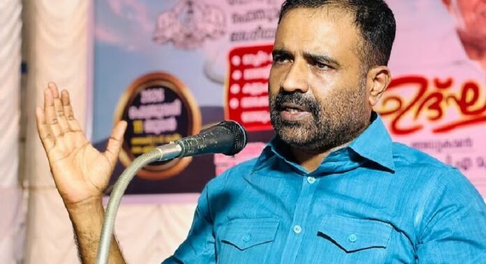 സിഎംആർഎൽ – എക്സാലോജിക് കേസിൽ മുൻ മുഖ്യമന്ത്രി പിണറായി വിജയന് അനുകൂല നിലപാടിനെതിരെ സിആർ മഹേഷ് സിഎംആർഎൽ – എക്സാലോജിക് കേസിൽ മുൻ മുഖ്യമന്ത്രി പിണറായി വിജയന് അനുകൂല നിലപാടിനെതിരെ സിആർ മഹേഷ്