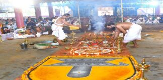 മനസ്സിലെ ദുഷ്ചിന്തകൾ നീക്കി ഈശ്വരഭജനത്തിലൂടെ മുക്തി നേടണം : സി. എസ്. മനോജ് ശാസ്ത്രികൾ