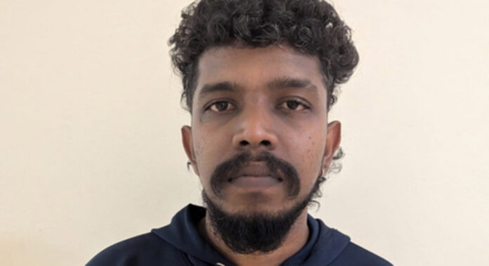 അയിരൂർ സ്വദേശിയായ പോക്സോ കേസ് പ്രതിയെ കോയിപ്പുറം പോലീസ് അറസ്റ്റ് ചെയ്തു അയിരൂർ സ്വദേശിയായ പോക്സോ കേസ് പ്രതിയെ കോയിപ്പുറം പോലീസ് അറസ്റ്റ് ചെയ്തു