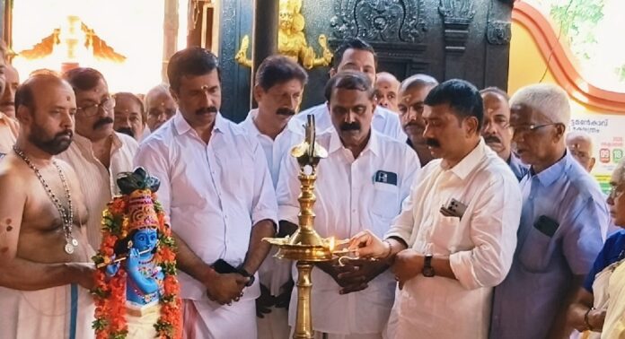 തോട്ടമൺകാവ് ദേവീക്ഷേത്രത്തിൽ അംബായാഗം 2026-ന് മുന്നോടിയായുള്ള ഒരുക്കങ്ങൾ പുതിയ അധ്യായത്തിലേക്ക് തോട്ടമൺകാവ് ദേവീക്ഷേത്രത്തിൽ അംബായാഗം 2026-ന് മുന്നോടിയായുള്ള ഒരുക്കങ്ങൾ പുതിയ അധ്യായത്തിലേക്ക്