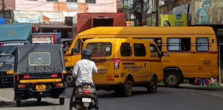 ചുങ്കപ്പാറയിൽ അനധികൃത പാർക്കിംഗ് വര്ധിക്കുന്നു : ഗതാഗതം നിയന്ത്രിക്കുവാന് നടപടിയില്ല
