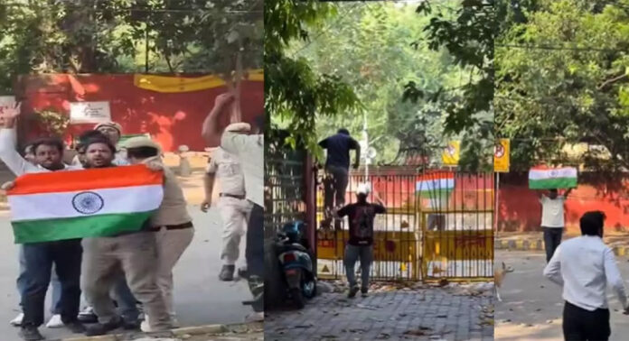 പോലീസിനെ അമ്പരപ്പിച്ച് ജന്തര് മന്തറില് കയറി സിജെപിയുടെ മിന്നല് സമരം ; പ്രവര്ത്തകരെ അറസ്റ്റ് ചെയ്ത് നീക്കി പോലീസിനെ അമ്പരപ്പിച്ച് ജന്തര് മന്തറില് കയറി സിജെപിയുടെ മിന്നല് സമരം ; പ്രവര്ത്തകരെ അറസ്റ്റ് ചെയ്ത് നീക്കി