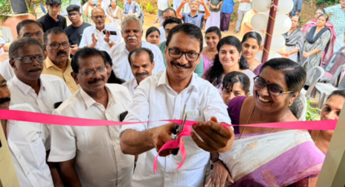 ശുദ്ധജല മത്സ്യകൃഷി പ്രോത്സാഹിപ്പിക്കുന്നതിന് കര്ഷകര്ക്ക് പിന്തുണ നല്കും : അഡ്വ.പഴകുളം മധു എം.എല്.എ. ശുദ്ധജല മത്സ്യകൃഷി പ്രോത്സാഹിപ്പിക്കുന്നതിന് കര്ഷകര്ക്ക് പിന്തുണ നല്കും : അഡ്വ.പഴകുളം മധു എം.എല്.എ.
