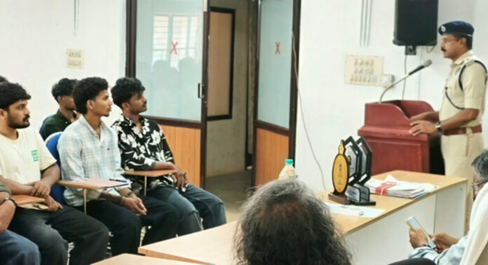 പത്തനംതിട്ട ജില്ലാ സോഷ്യൽ പോലീസിംഗ് ഡിവിഷൻ : ഹോപ്പ് പദ്ധതി 2026 – 27 ഉദ്ഘാടനം നടന്നു പത്തനംതിട്ട ജില്ലാ സോഷ്യൽ പോലീസിംഗ് ഡിവിഷൻ : ഹോപ്പ് പദ്ധതി 2026 – 27 ഉദ്ഘാടനം നടന്നു