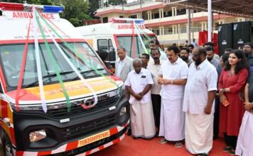 വിളി വന്നാൽ പത്ത് മിനിട്ടിൽ ആംബുലൻസെത്തുമെന്ന് മന്ത്രി കെ മുരളീധരൻ ; 335 ആംബുലൻസുകൾ നിരത്തിലേക്ക്