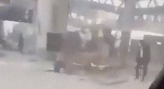 റിയാദ് എയർപോർട്ട് ആക്രമണം ; പരിക്കേറ്റ മലയാളി ഗുരുതരാവസ്ഥയിൽ റിയാദ് എയർപോർട്ട് ആക്രമണം ; പരിക്കേറ്റ മലയാളി ഗുരുതരാവസ്ഥയിൽ