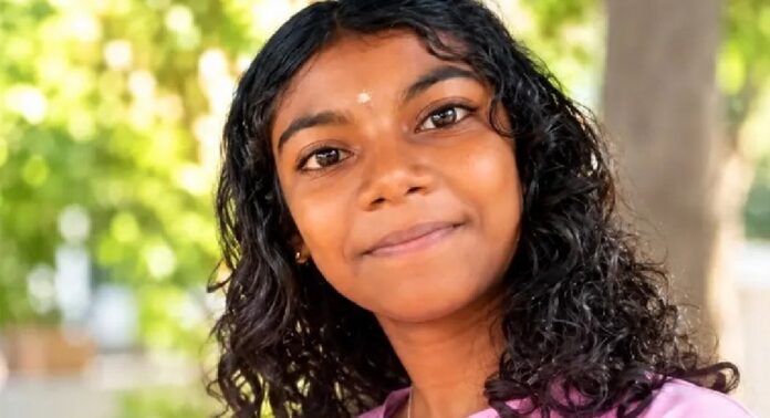 പാലക്കാട് പനിബാധിച്ച് 13കാരിക്ക് ദാരുണാന്ത്യം പാലക്കാട് പനിബാധിച്ച് 13കാരിക്ക് ദാരുണാന്ത്യം